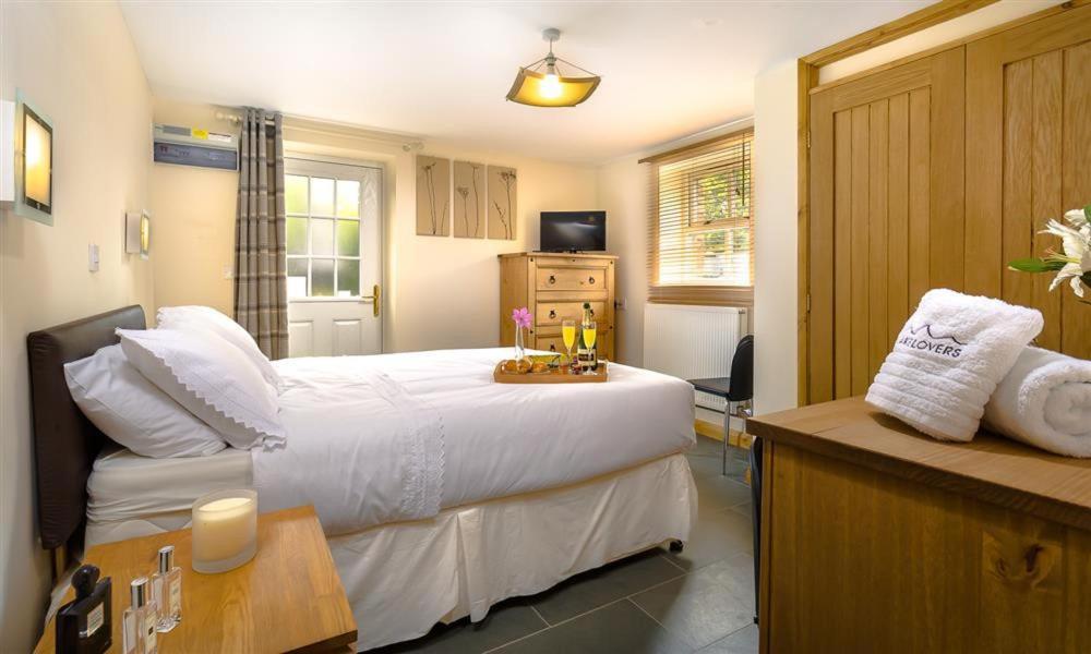 Agathi Villa Keswick  Luaran gambar